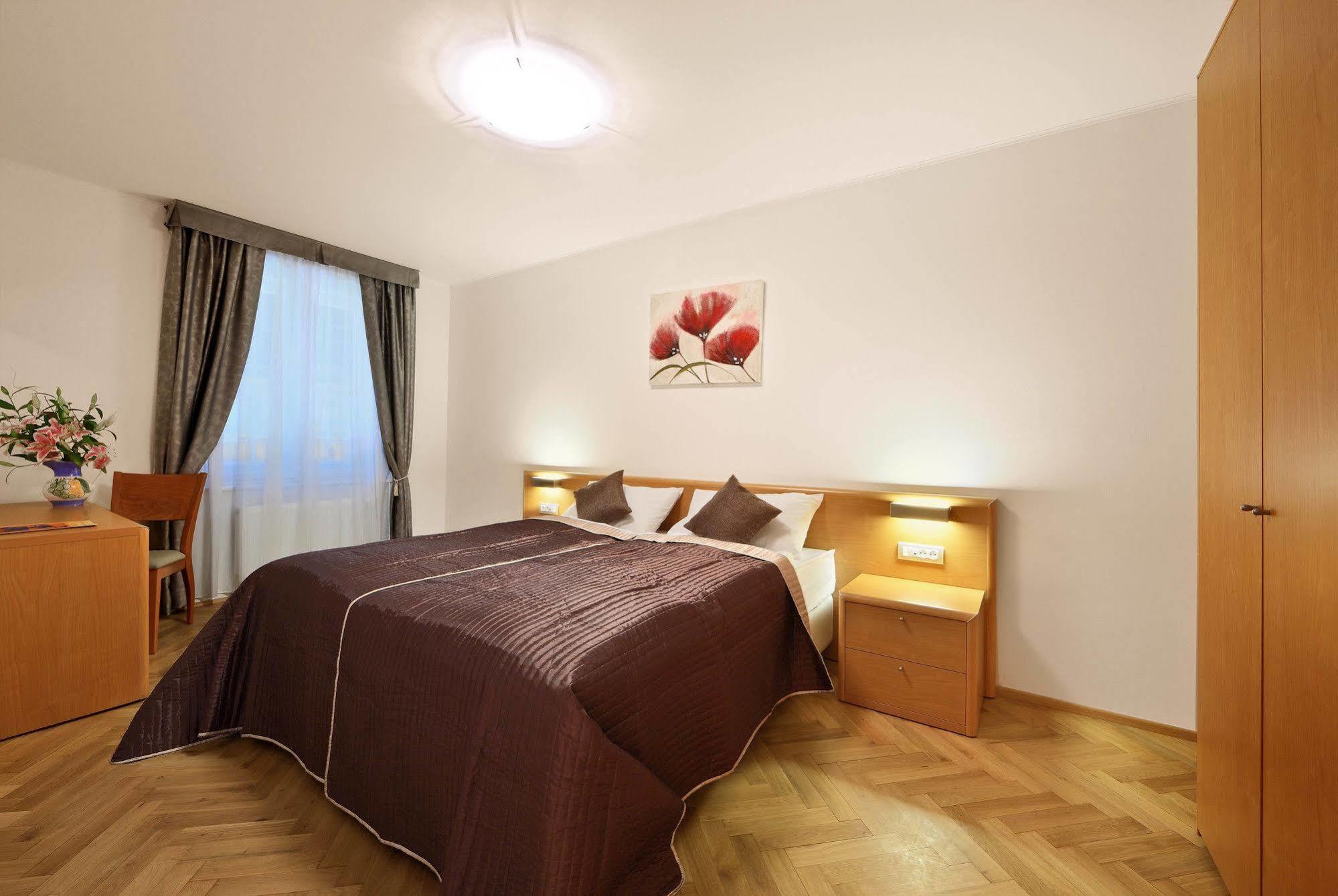 Apartament Salvator Superior *
